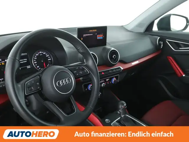 Audi Q2 view 11
