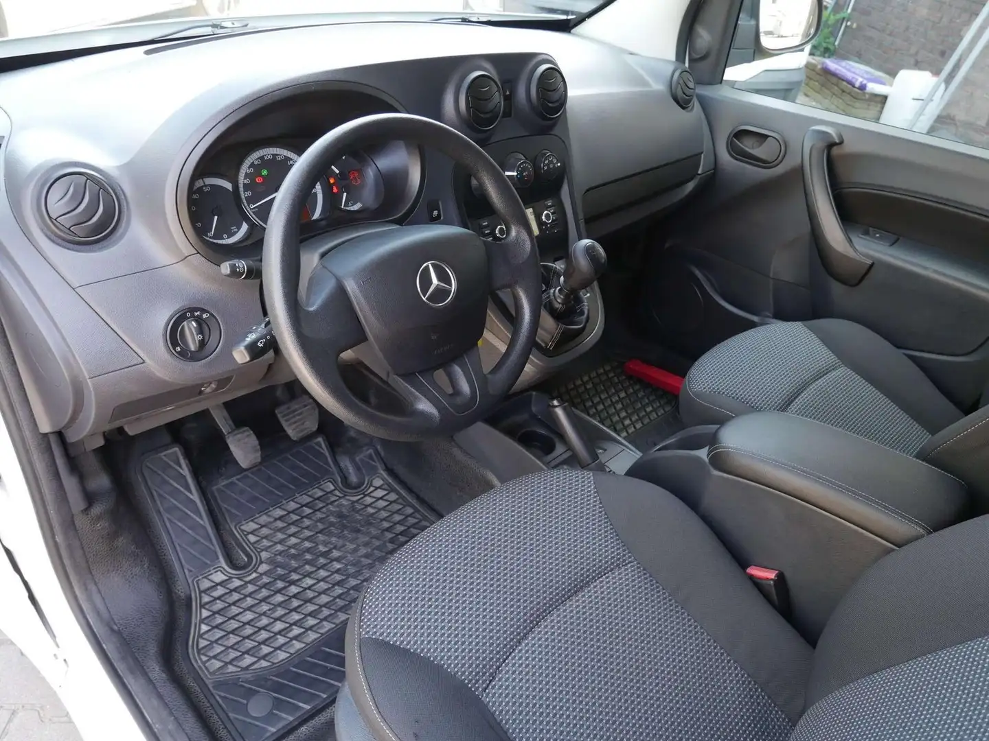 Mercedes-Benz Citan 111 CDI lang Klima Navi GRA 1 Vorbesitzer Weiß - 2