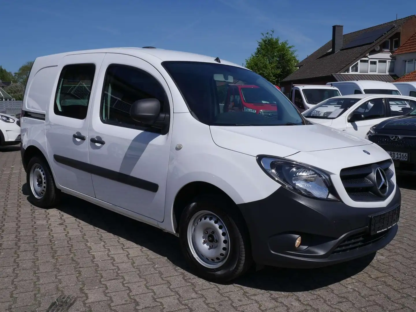 Mercedes-Benz Citan 111 CDI lang Klima Navi GRA 1 Vorbesitzer Weiß - 1