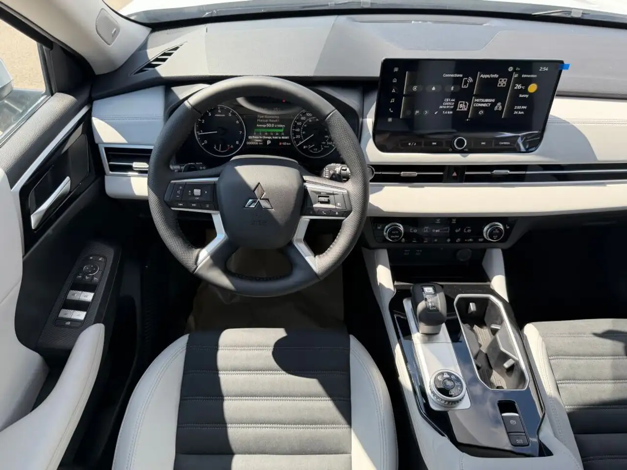 Mitsubishi Outlander снимка Mitsubishi Outlander