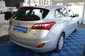 Hyundai i30 cw Trend *KLIMAAUTOMATIK*ERST 42TKM!*1.HAND! Argent - thumbnail 4