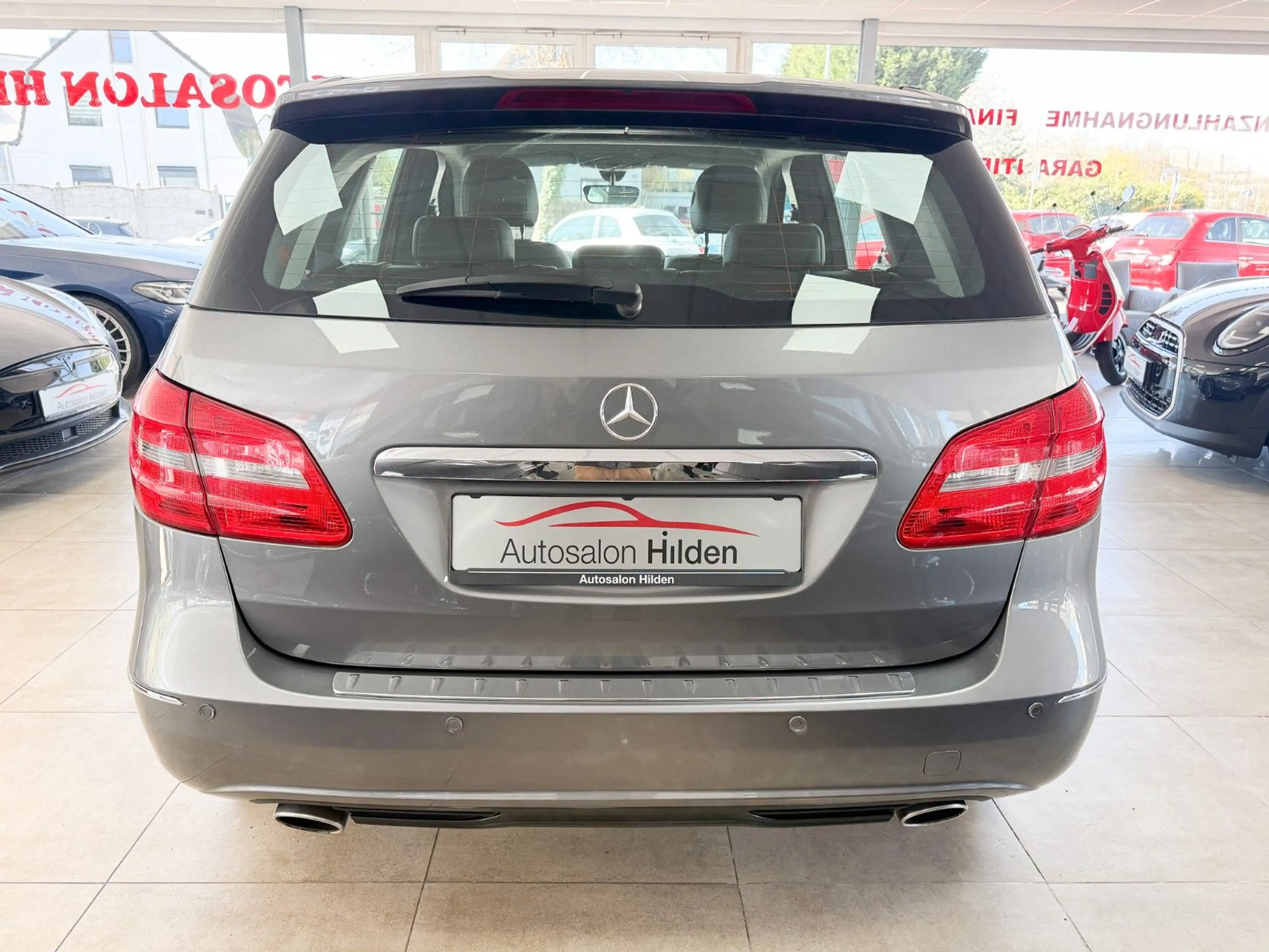 Mercedes-Benz B 200 Automatik Navi Teilleder TÜV Neu 2.Hand — photo 5