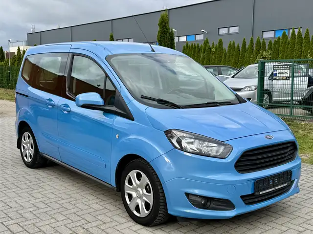 Ford Tourneo Courier PDC, SHZ, NSW, Tempomat, Climatic, Winter-Paket 2