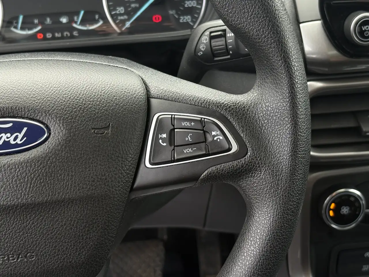 Ford EcoSport photo Ford EcoSport