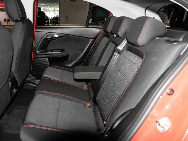 Fiat Tipo view 13