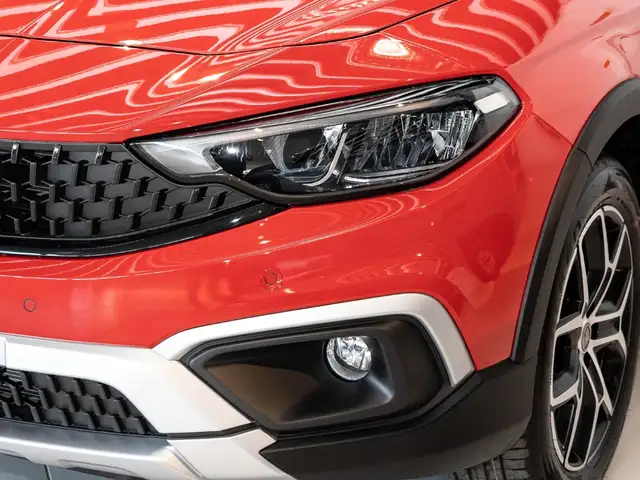 Fiat Tipo view 3
