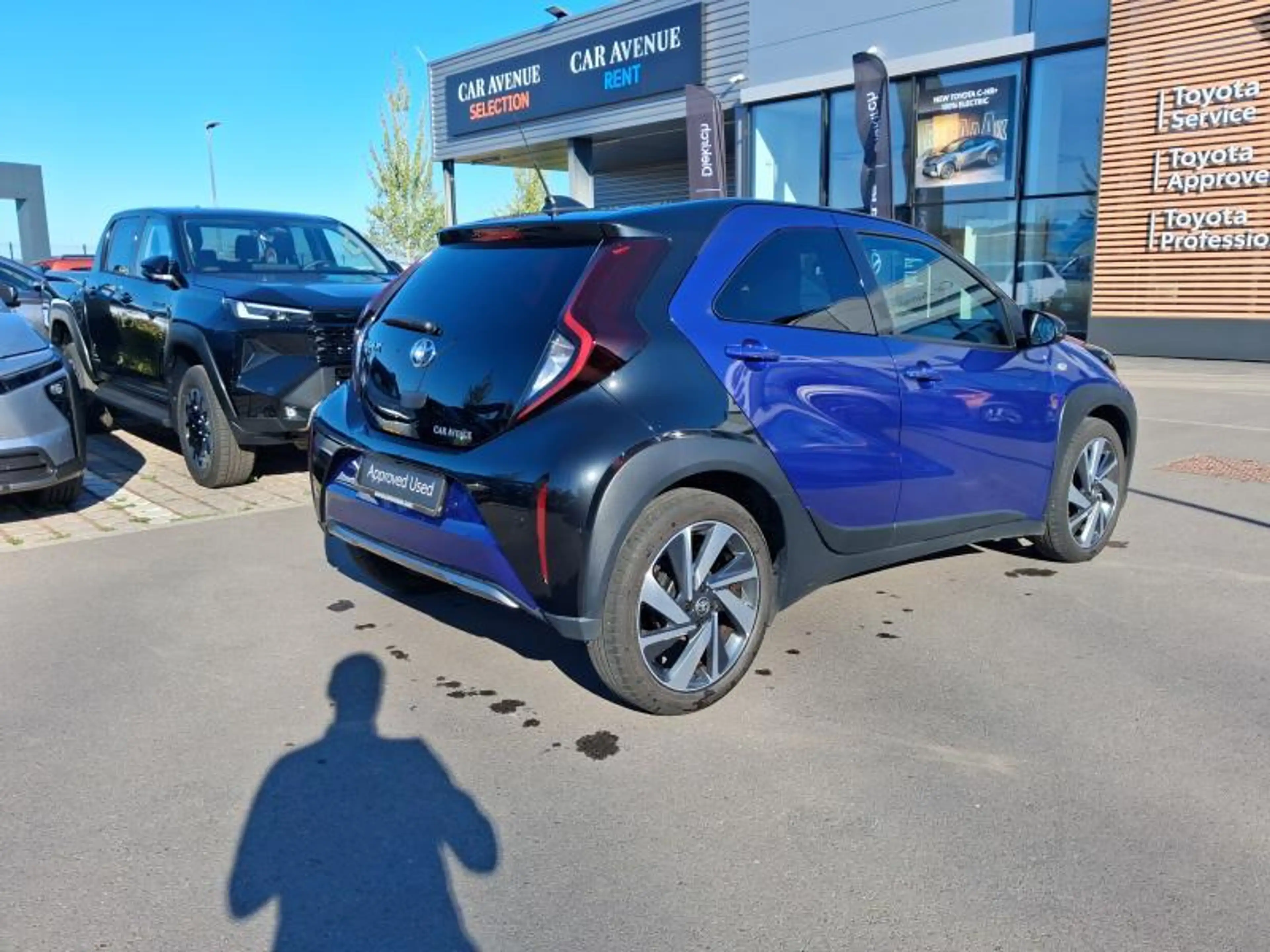 Toyota Aygo X Envy — photo 5