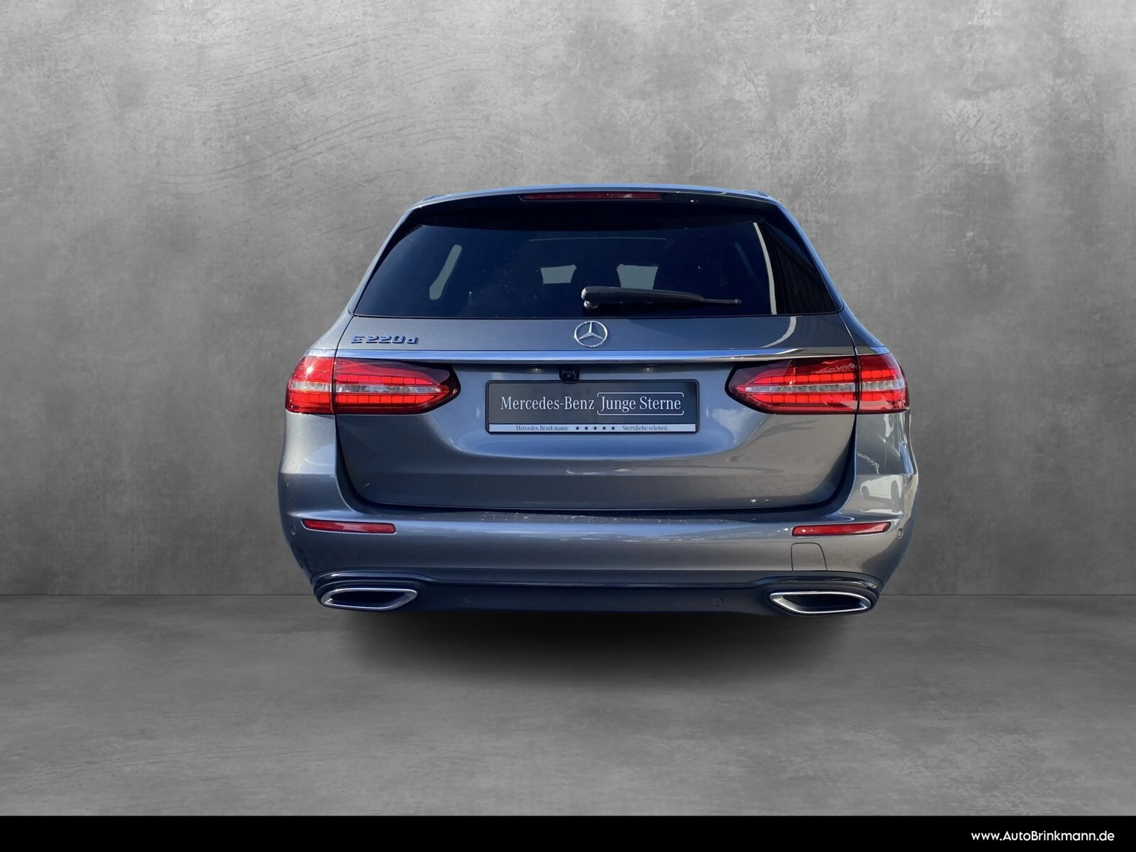 Mercedes-Benz E 220 E 220 d T-Modell AHK/KAMERA/MBUX/SHD — photo 6
