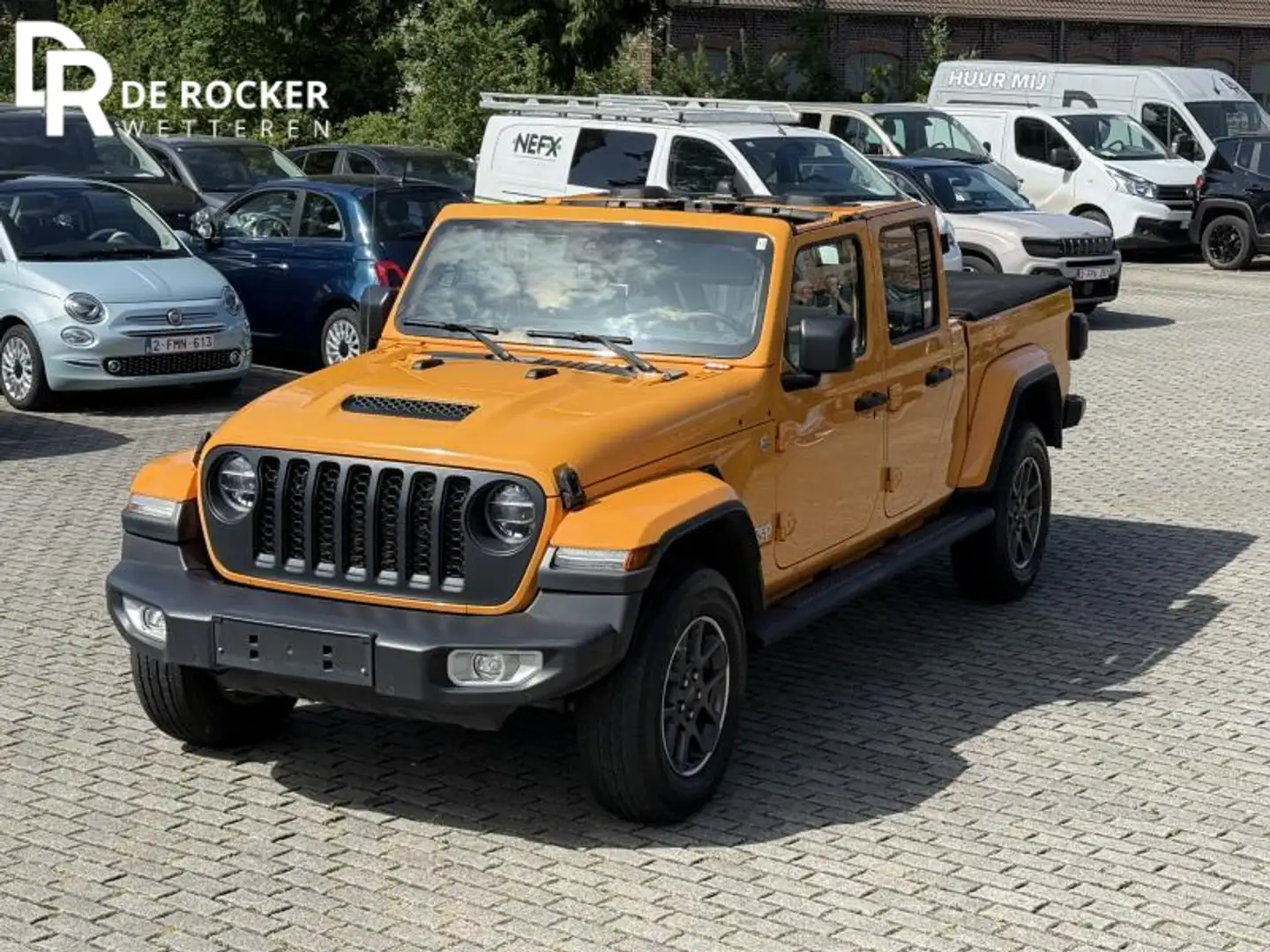 Jeep Gladiator Overland Geel - 1