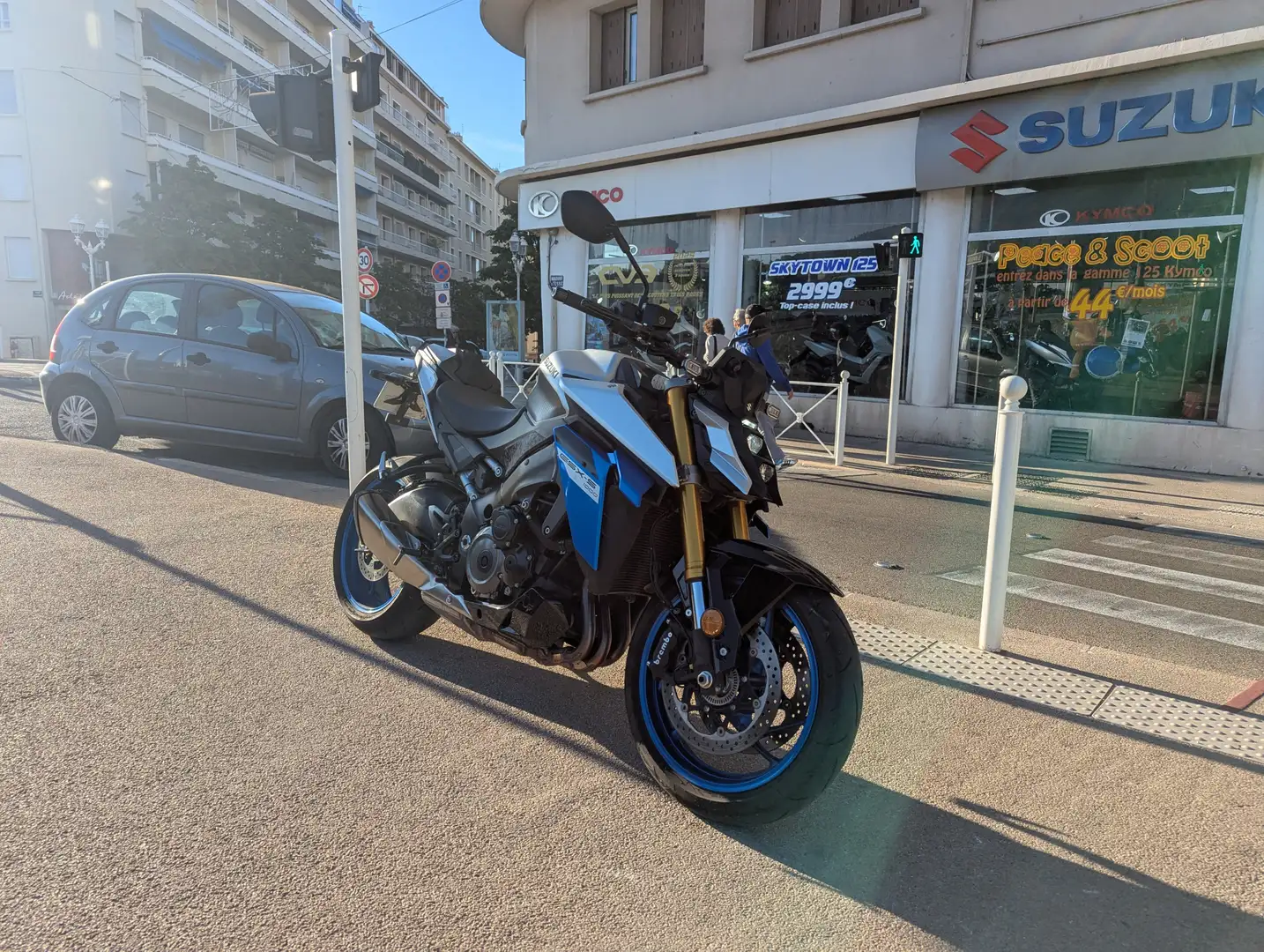 Suzuki GSX-S 1000 - 1