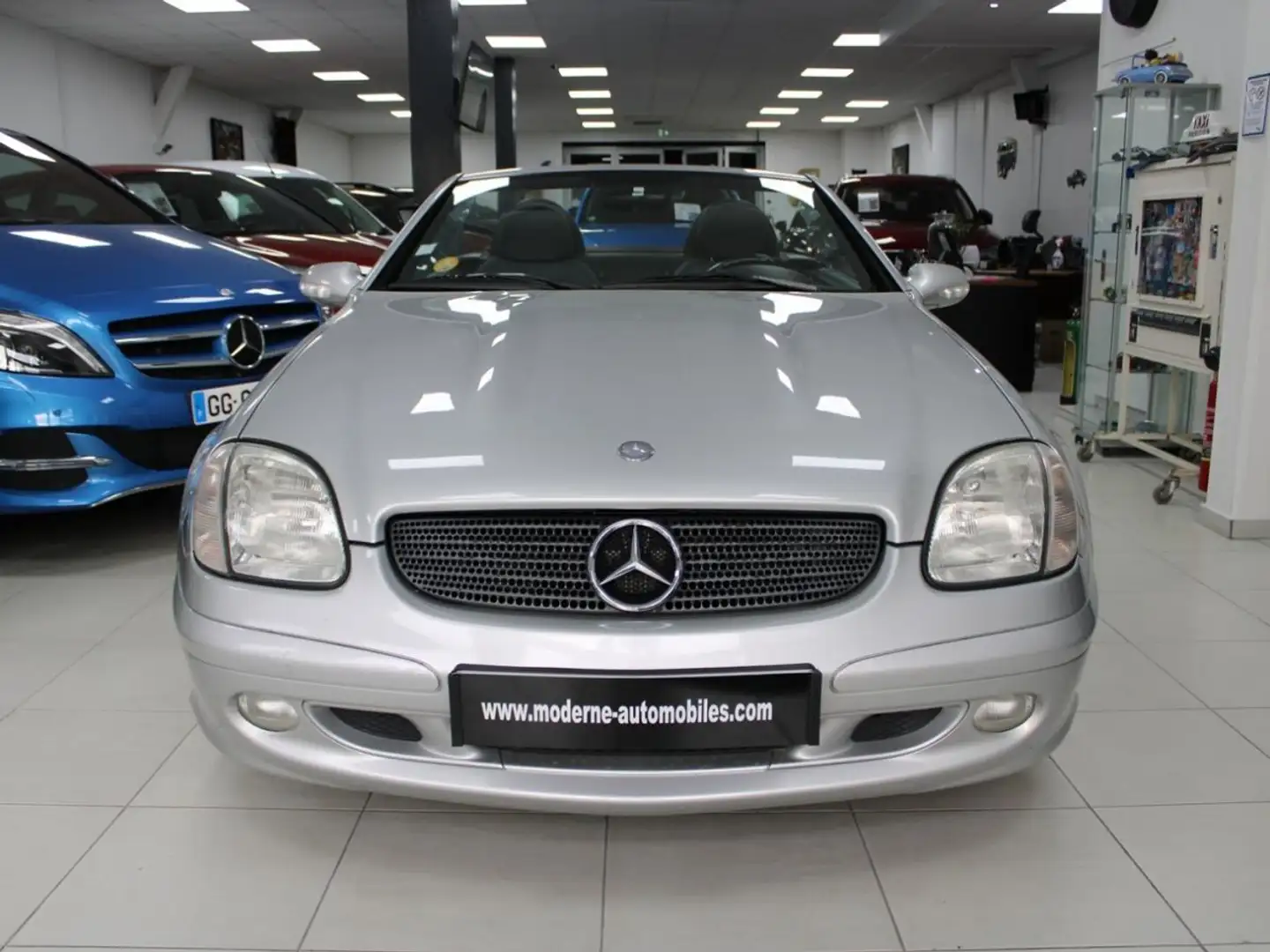 Mercedes-Benz SLK CLASSE 320 BV6 Grau - 2