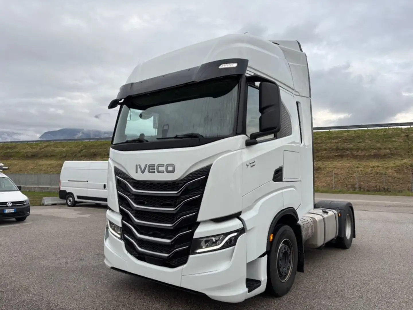 Iveco Stralis S-WAY AS440S50T/P Blanc - 2