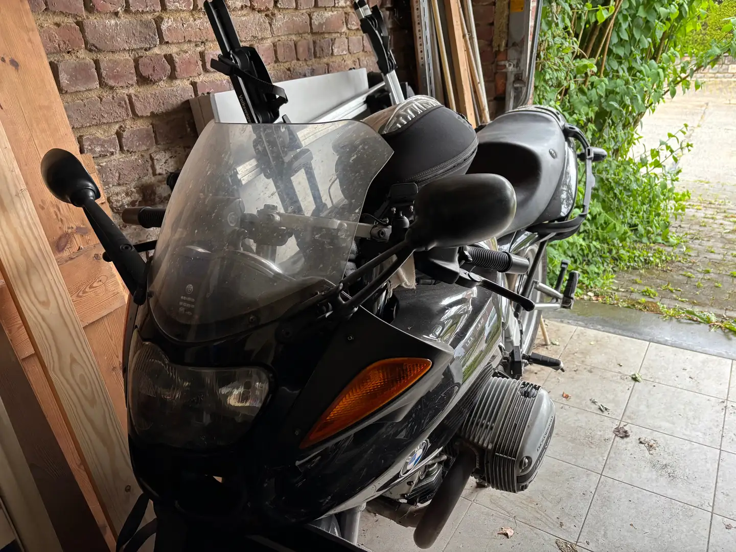 BMW R 1100 S Zwart - 2