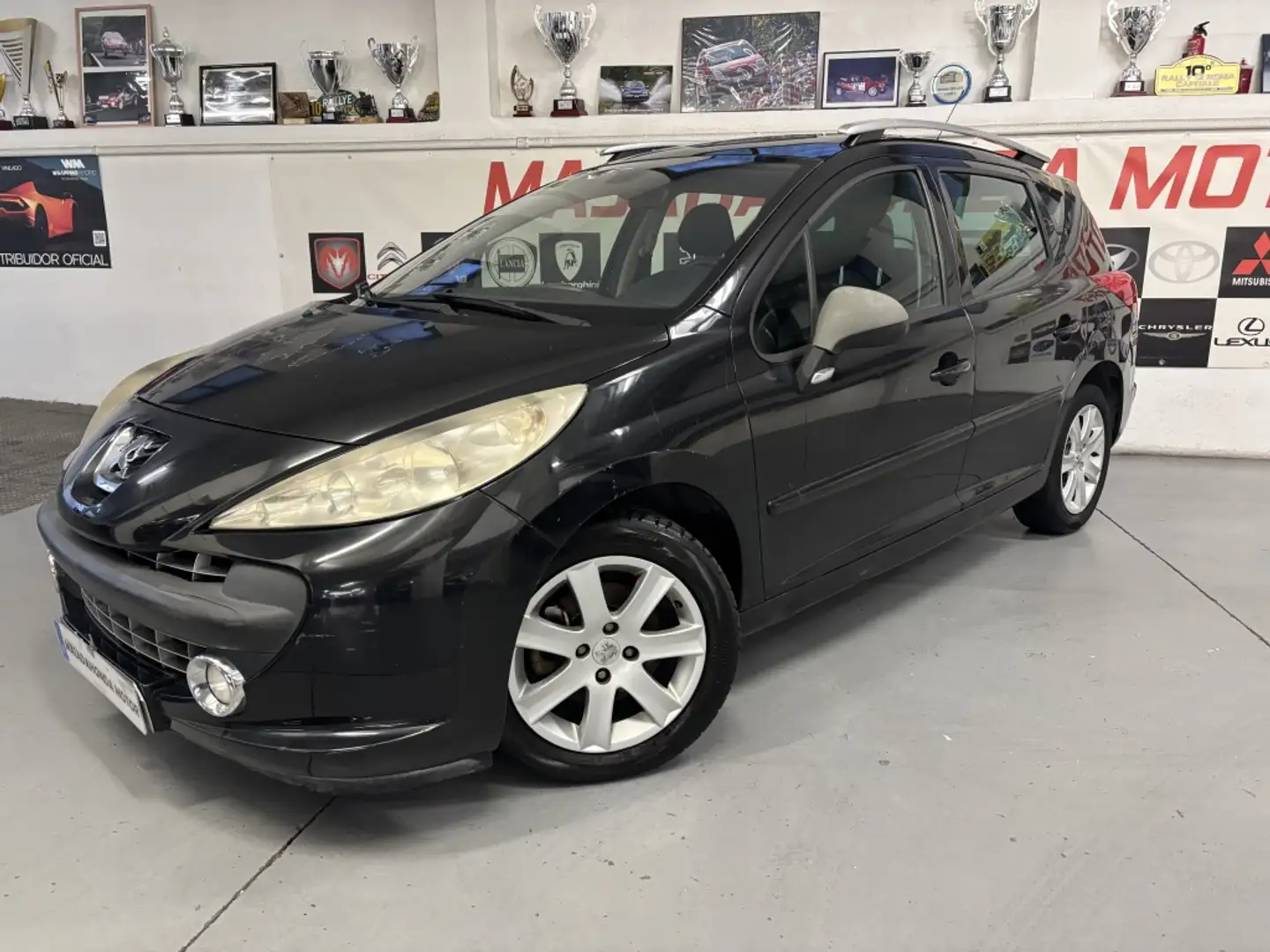 Peugeot 207 SW 1.6HDI Sport Negro - 1