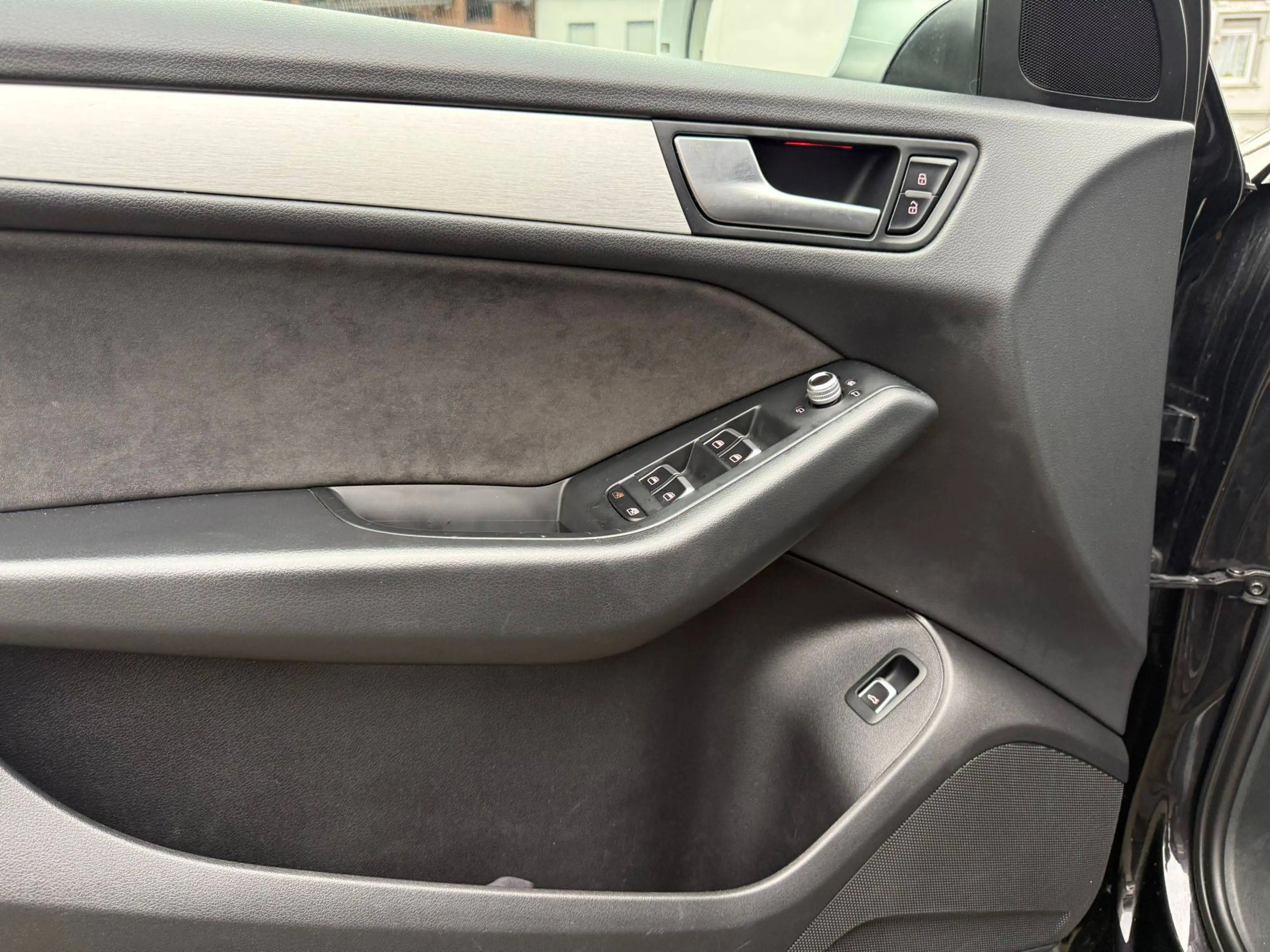 Audi SQ5 3.0 TDI quattro LEDER+XENON+NAVI+StHz+AHK+SHZ — photo 5