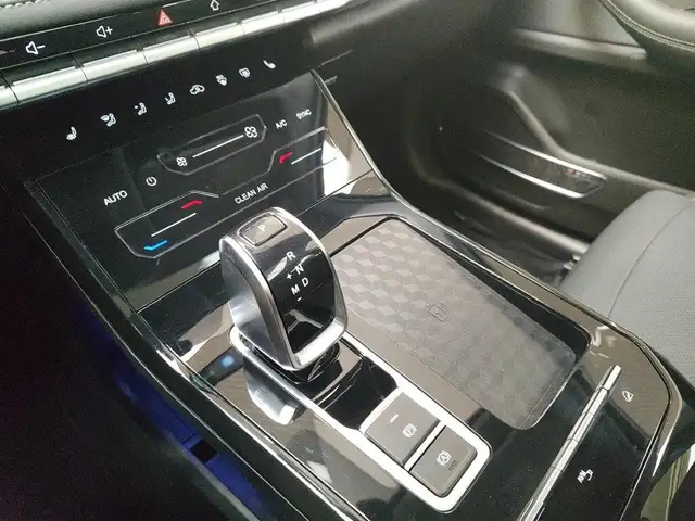 DR Automobiles DR6.0 view 24