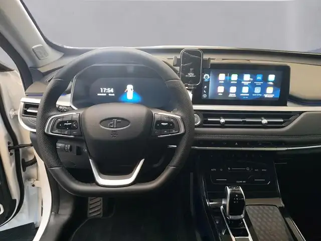 DR Automobiles DR6.0 view 11