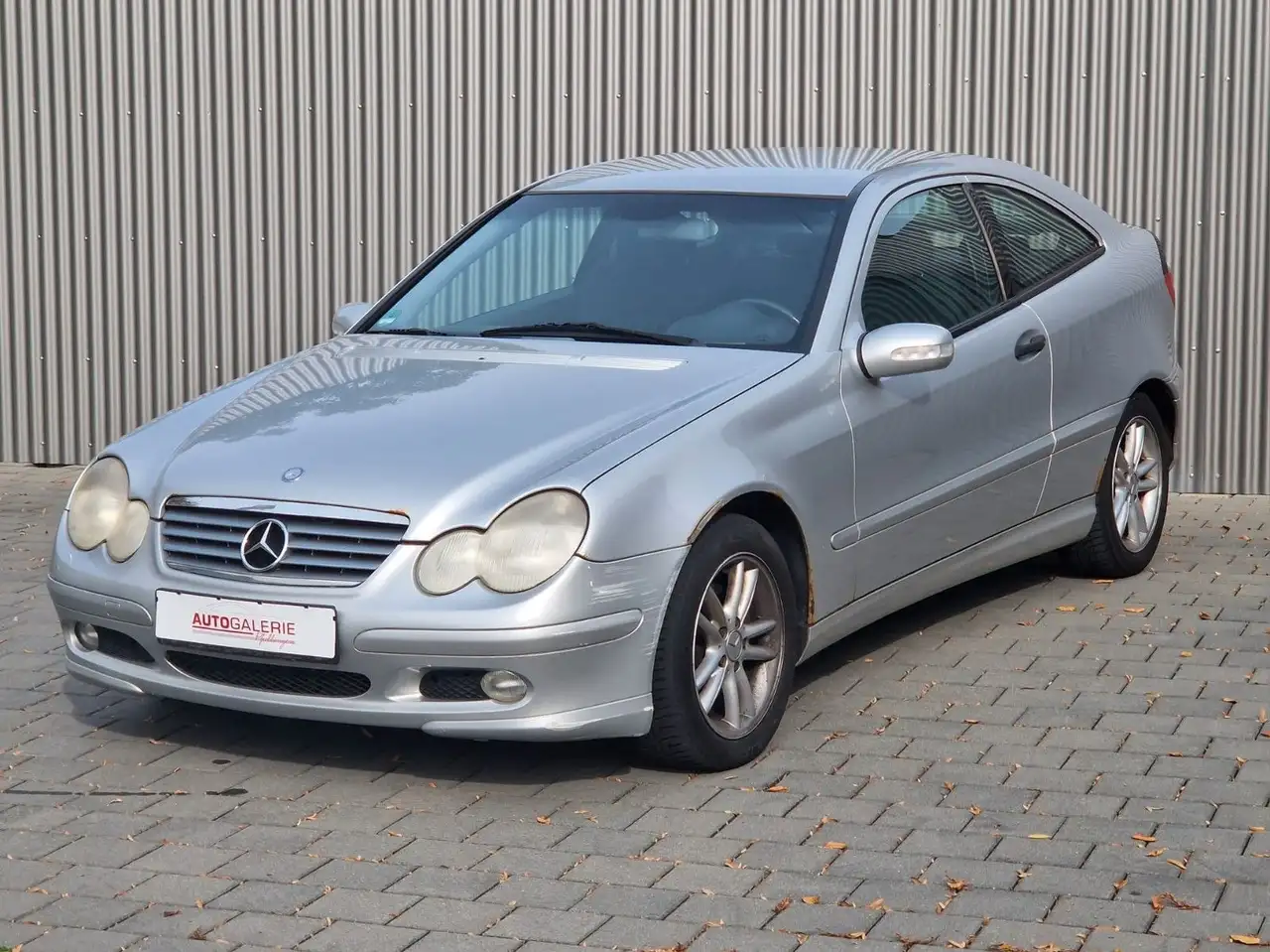 Mercedes-Benz C 180