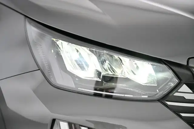 Peugeot 2008 view 15
