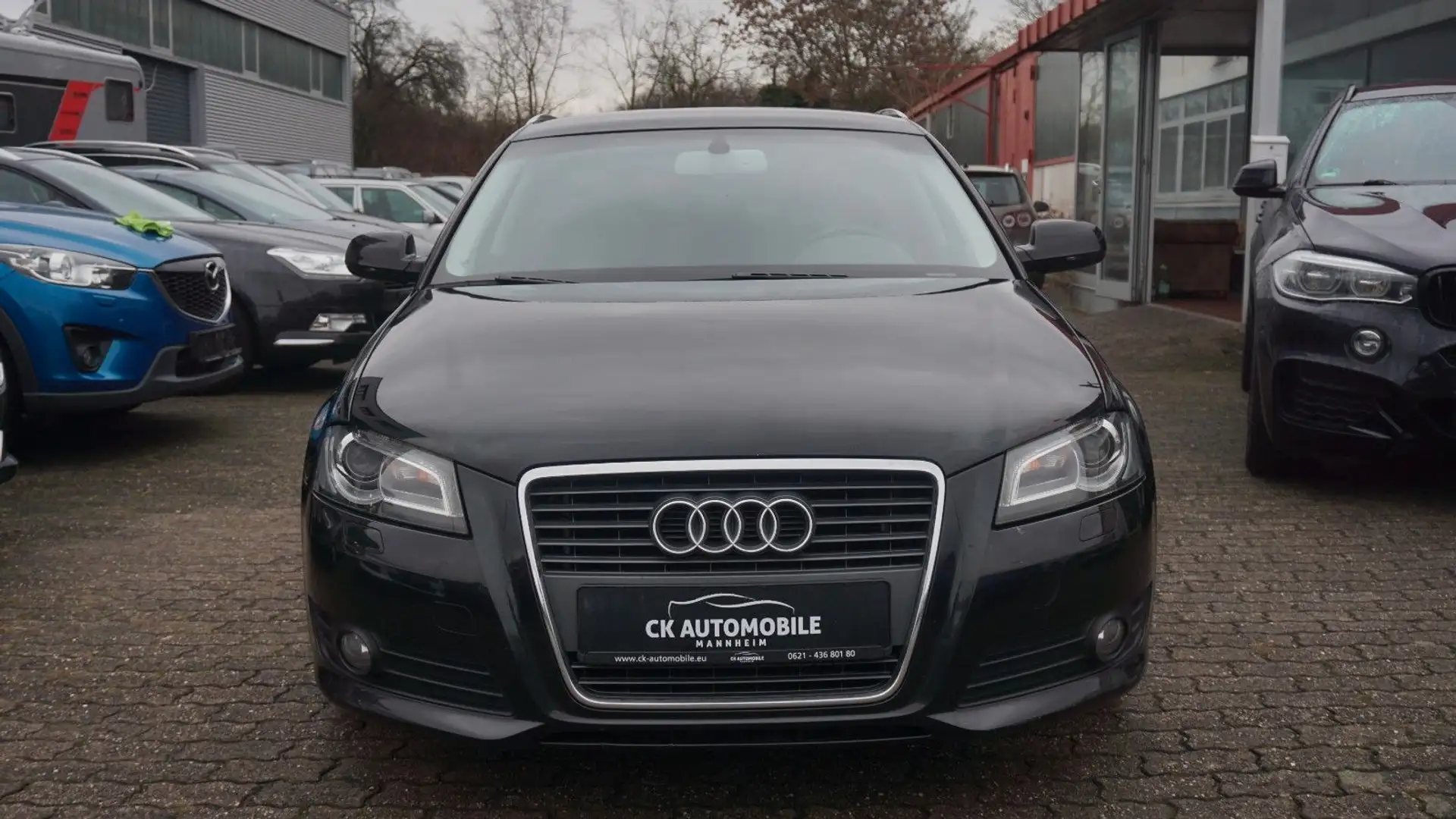 Audi A3 2.0 TDI PDC*SHZ*BI-XENON*MFL*TEMPOMAT*170PS! Чорний - 1