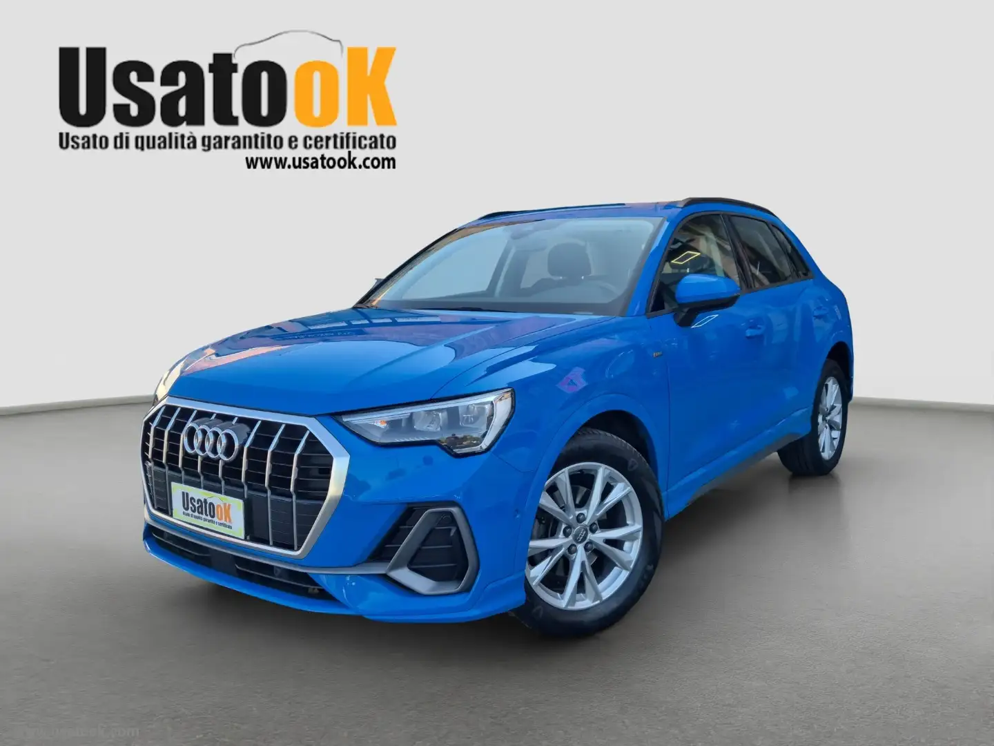 Audi Q3 35 TDI S tronic S line edition Blau - 1