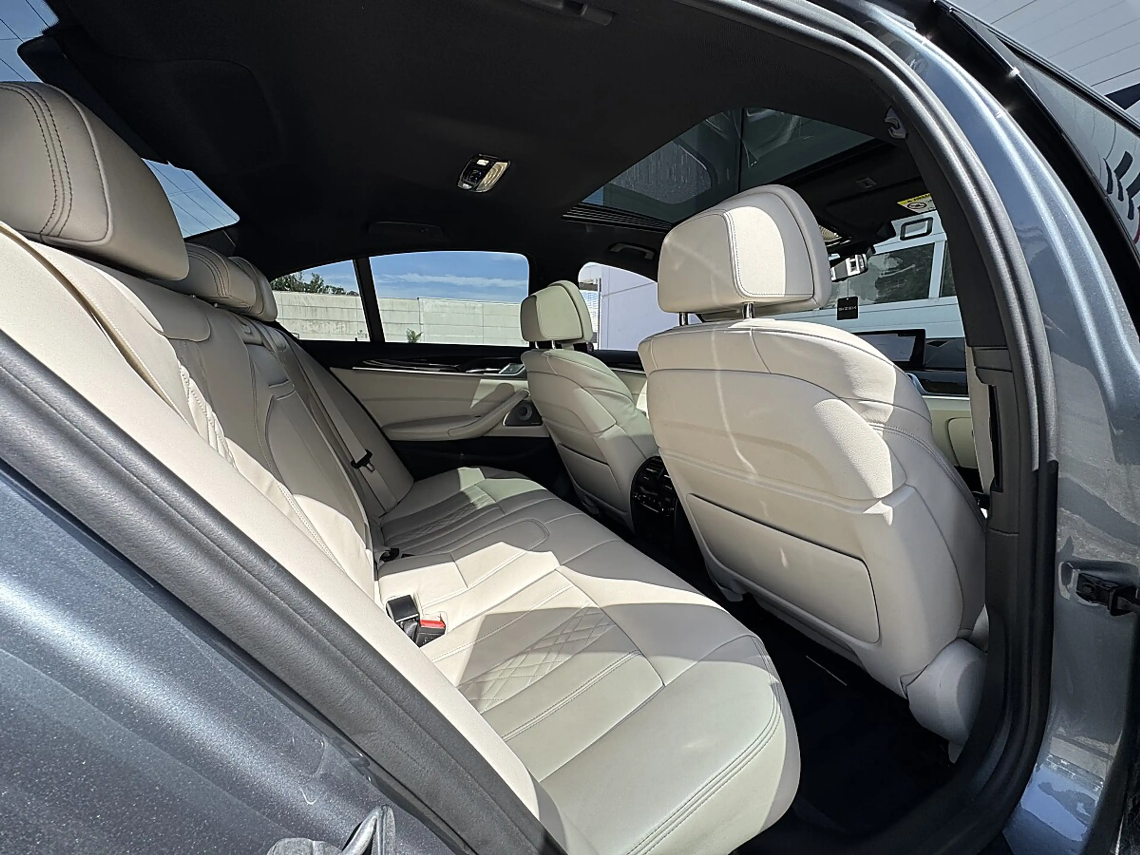 BMW M550 i xDrive Aut.|M-PAKET|360*|B&W|HEAD-UP|ACC|LED — photo 13