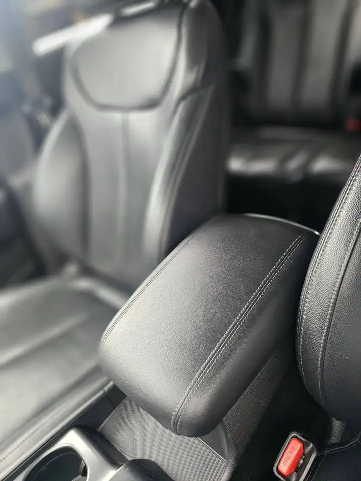 Hyundai SANTA FE снимка Hyundai SANTA FE