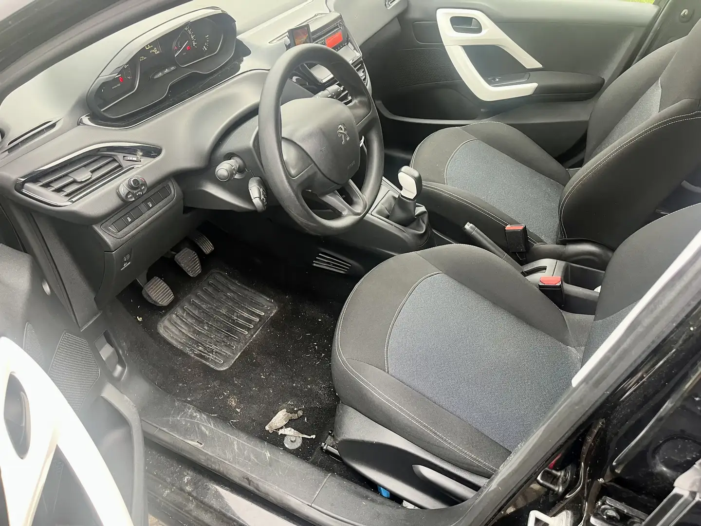 Peugeot 208 1.2 PureTech 68ch BVM5 Like - 2