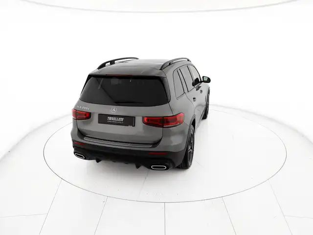 Mercedes-Benz GLB view 6