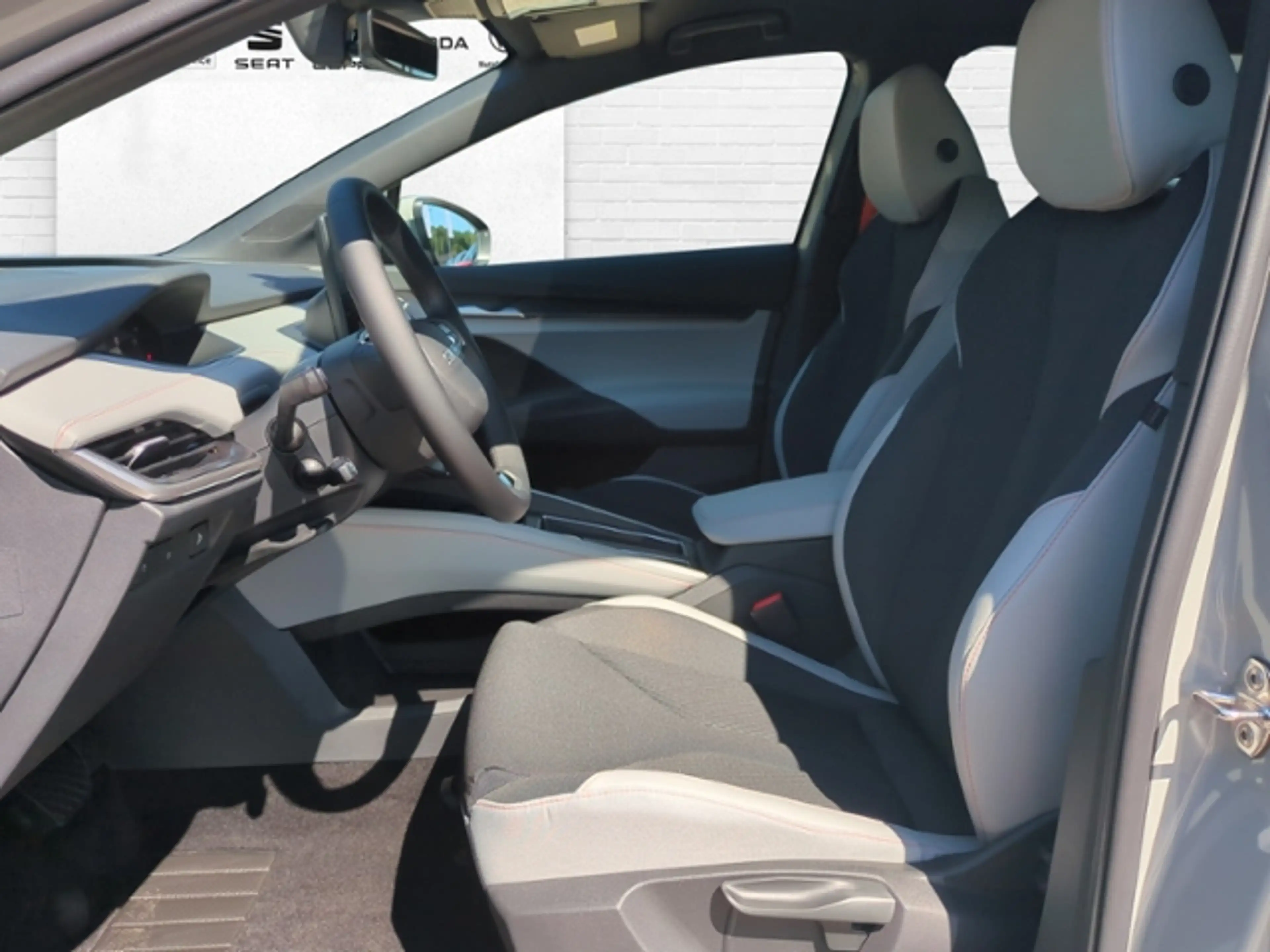 Skoda Enyaq Selection 85 AHK NAVI TRANSPORT — photo 9