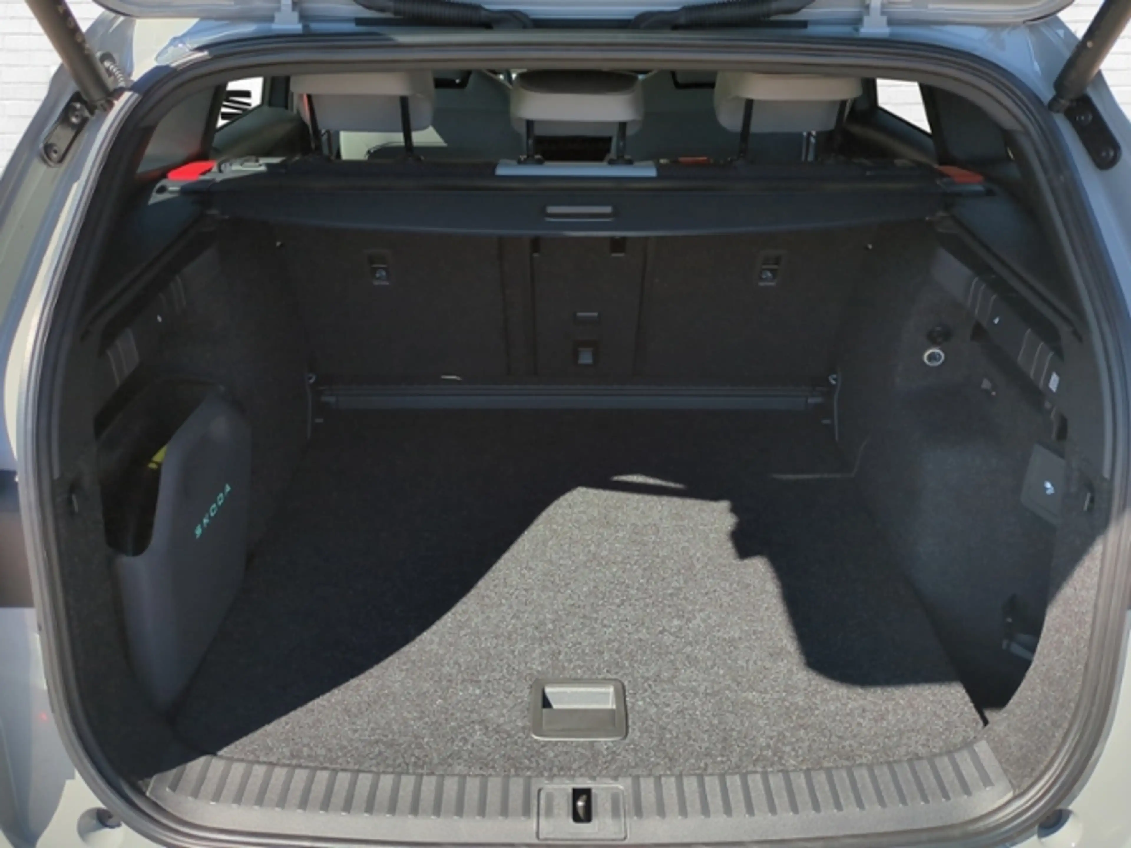 Skoda Enyaq Selection 85 AHK NAVI TRANSPORT — photo 7