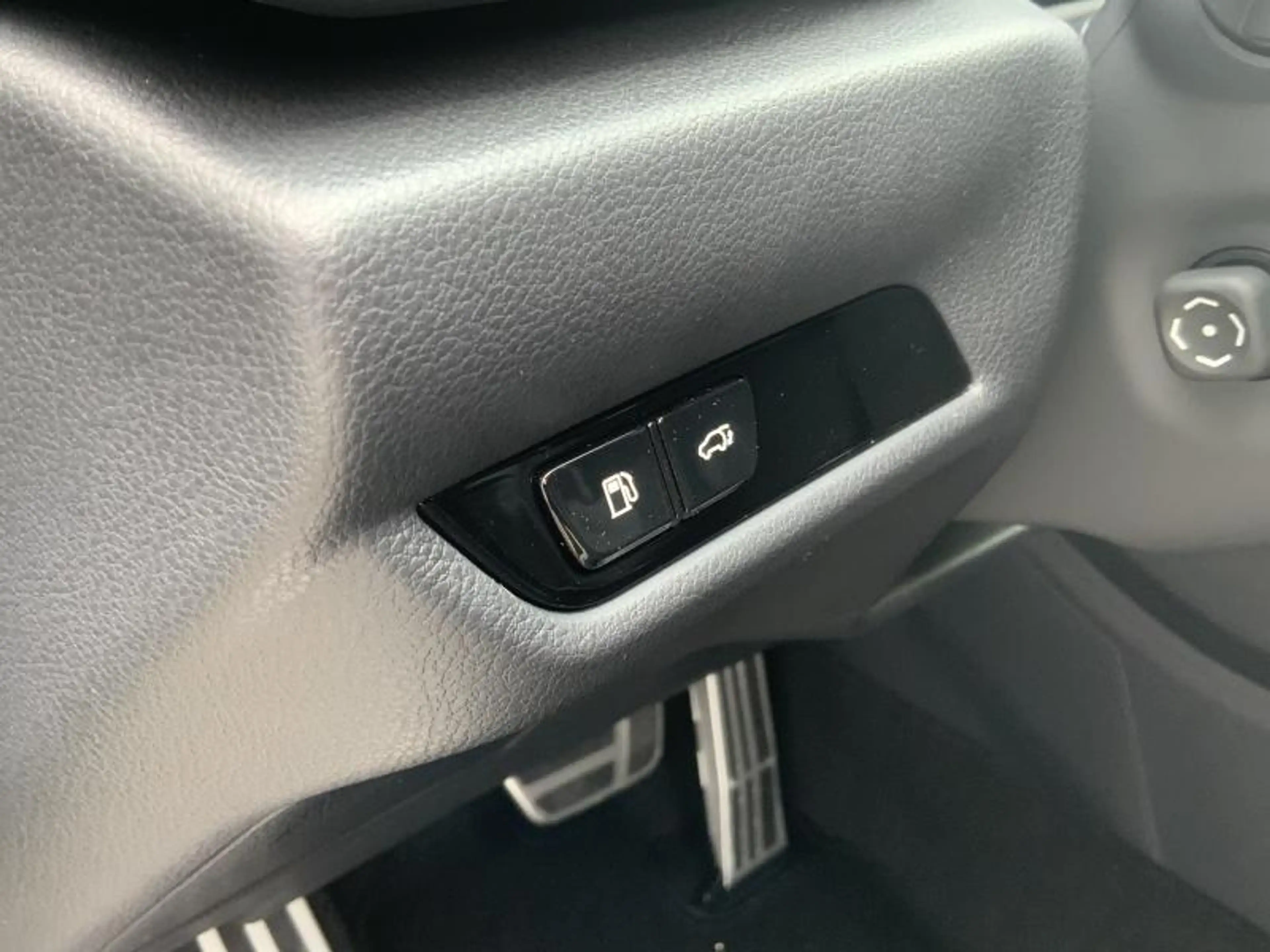 Lexus NX 450h+ F SPORT Line+360° camera+navi+ — photo 15
