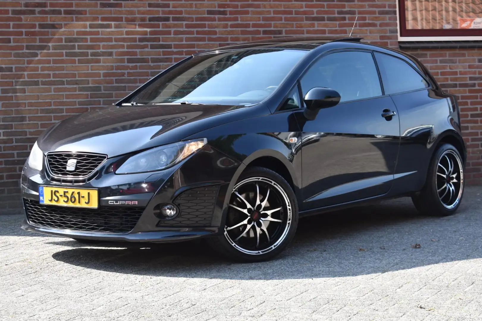 SEAT Ibiza SC 1.4 TSI Cupra Bocanegra '11 Pano Clima Cruise I Zwart - 1