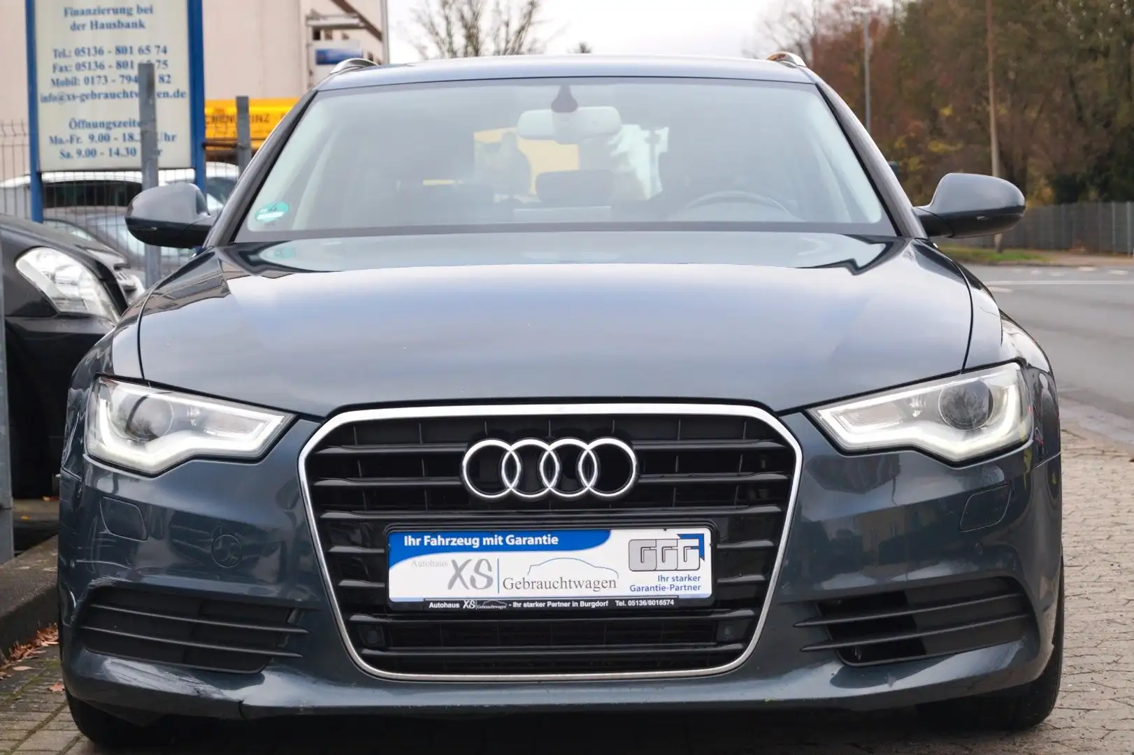 Audi A6 Avant 3.0 TDI quattro Automatik aus 2.Hand! Bleu - 2