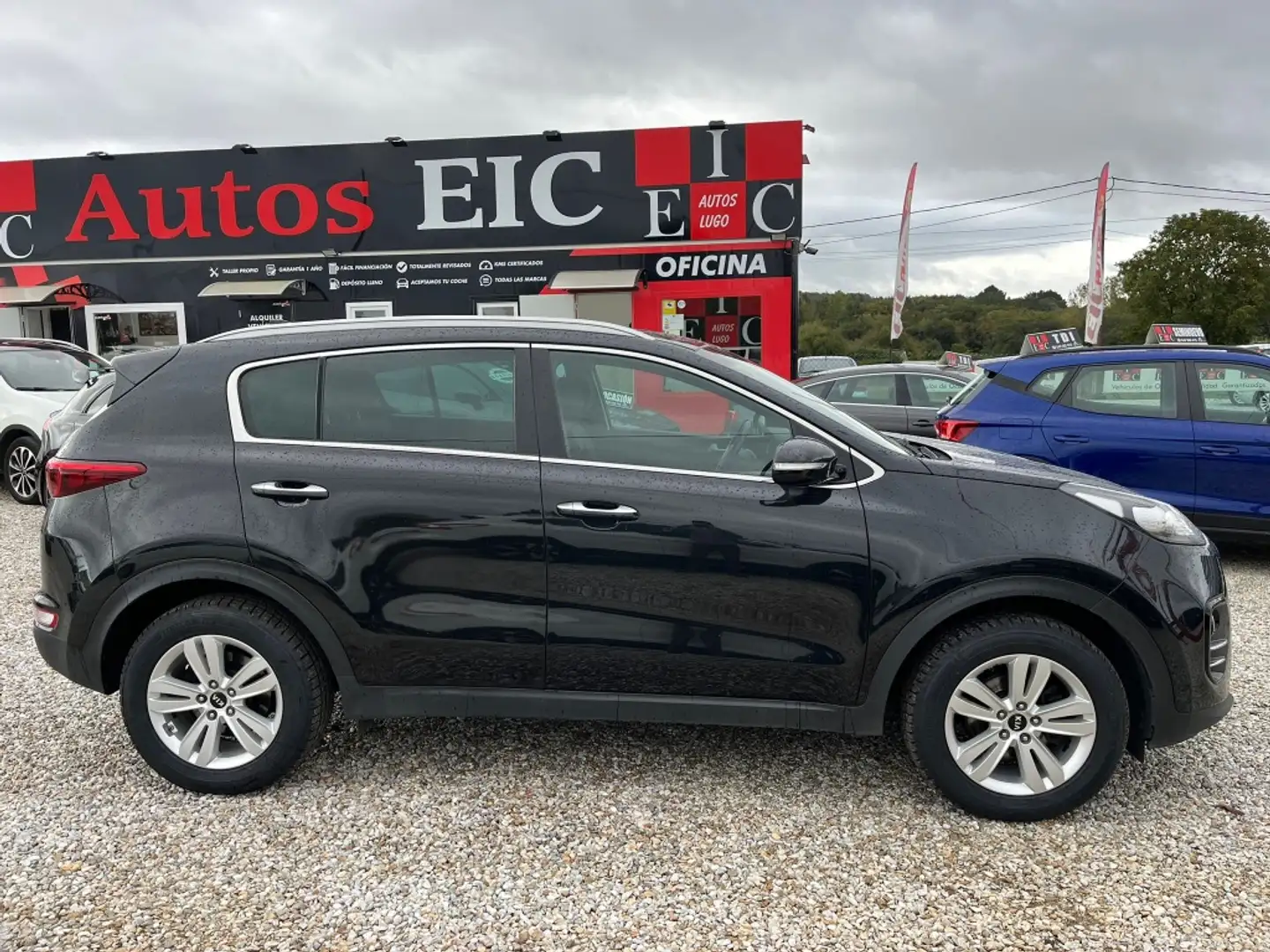 Kia Sportage 1.6 GDi Drive 4x2 Schwarz - 2