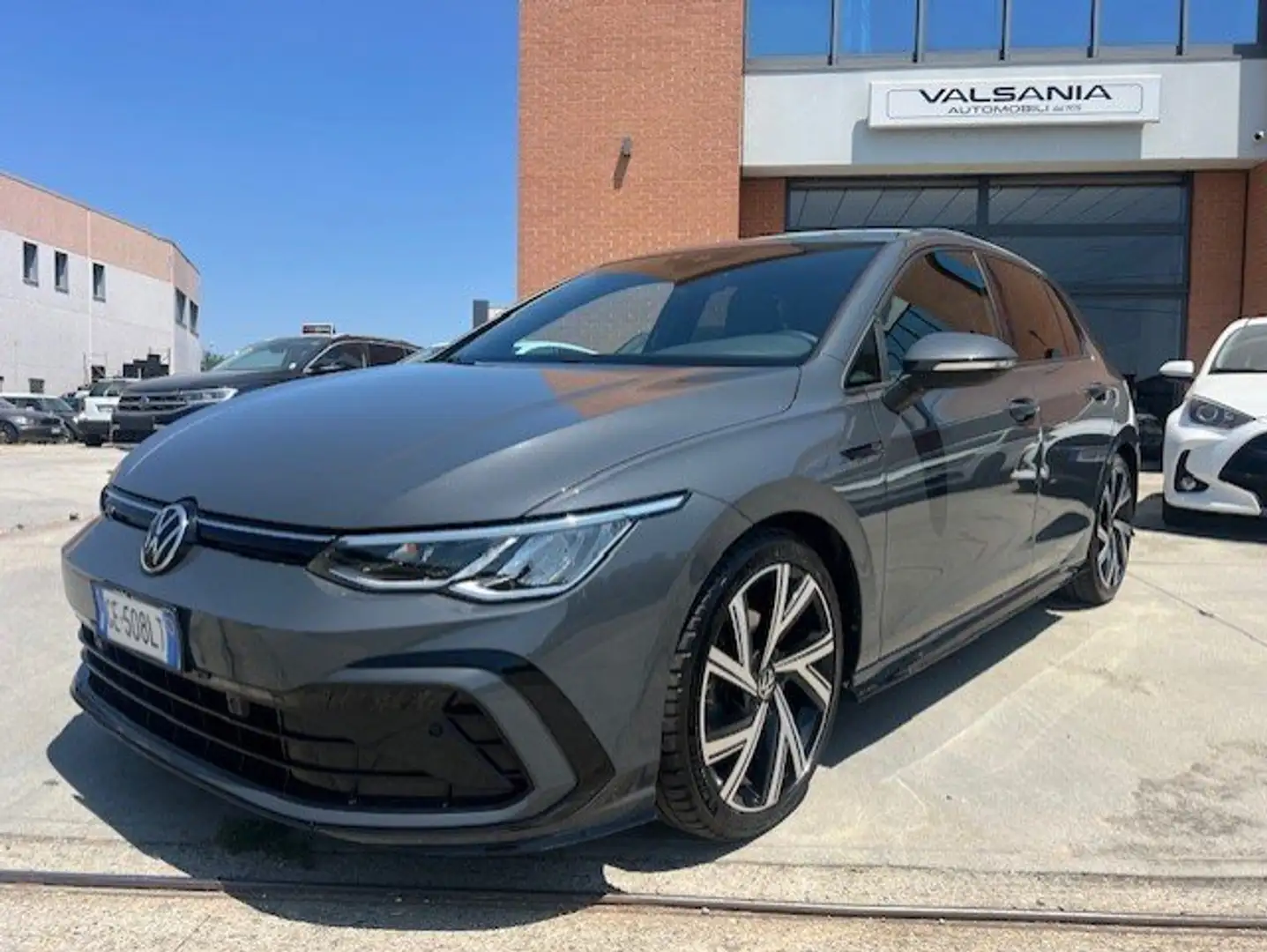 Volkswagen Golf 1.5 etsi evo R-Line 150cv dsg Gris - 1