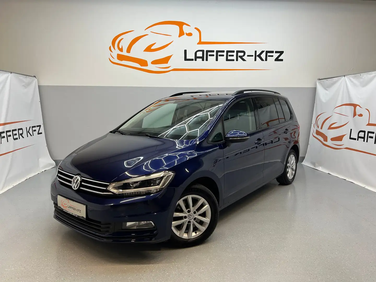 Volkswagen Touran Comfortline BMT 1,6 TDI APP NAVI KLIMAAUTO PDC Blau - 1
