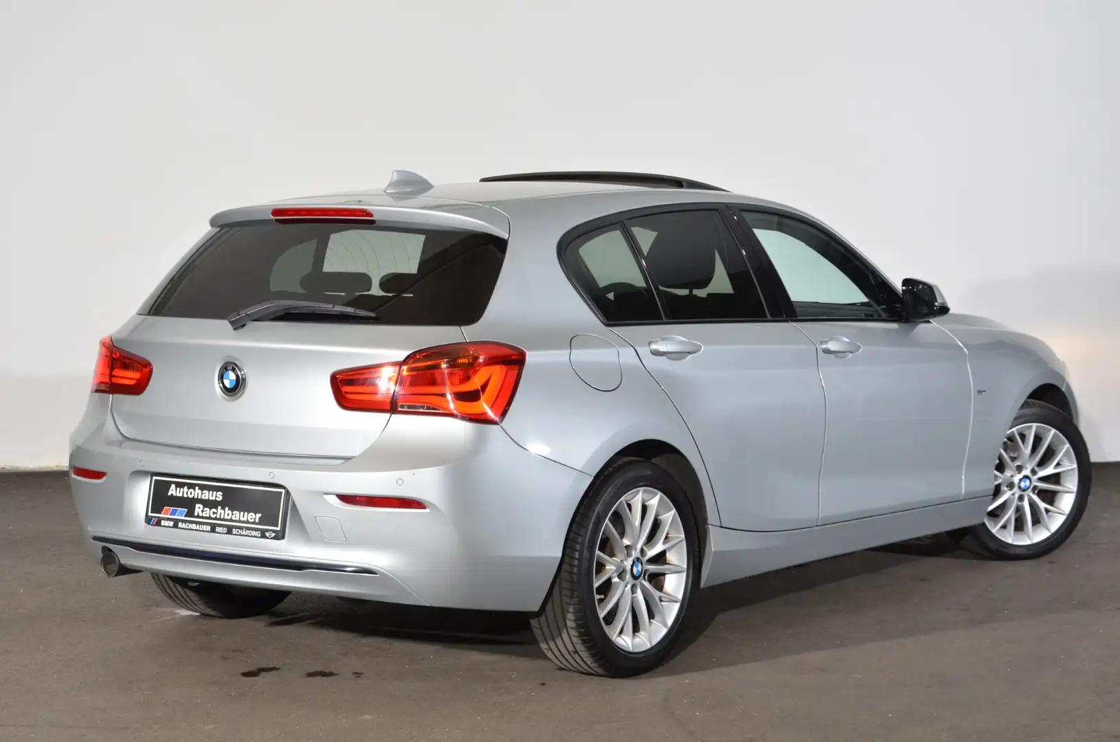 BMW 116 d F20 Argent - 2