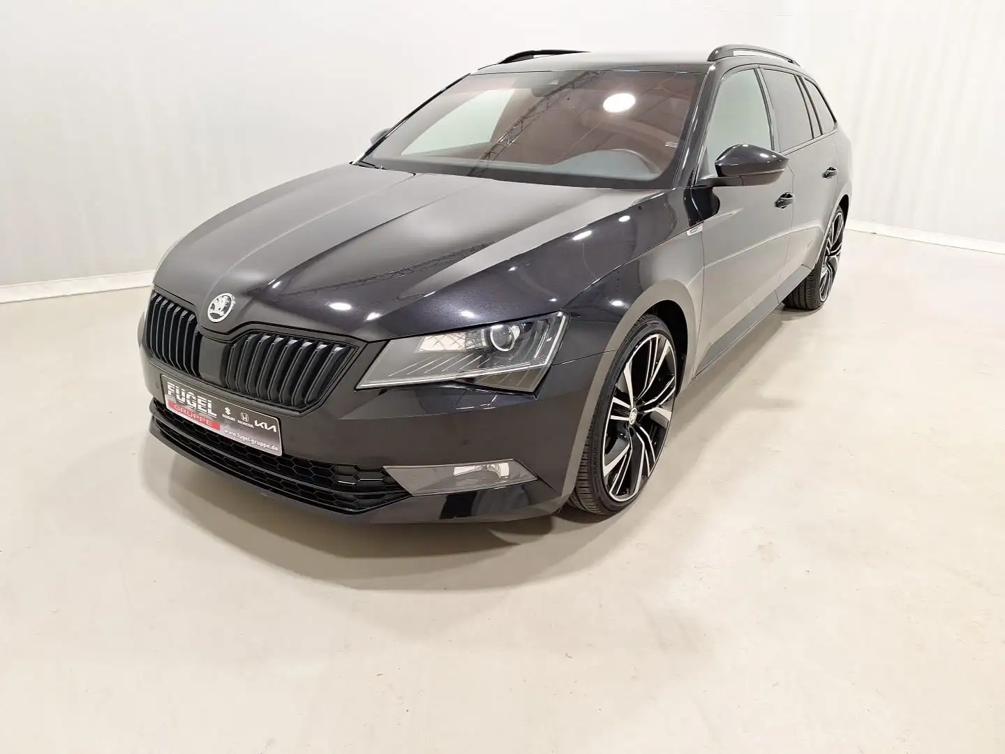 Skoda Superb 2.0 TDI Sportline Xenon|Canton|SHZ|Navi Schwarz - 2