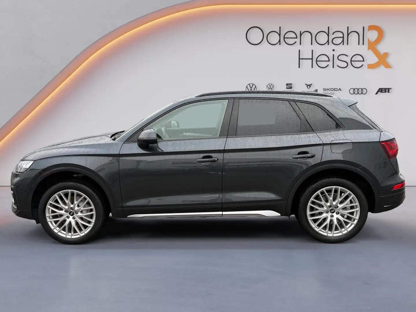 Audi Q5 advanced 50 TFSI e quattro S tronic MATRIX - LE Grau - 2
