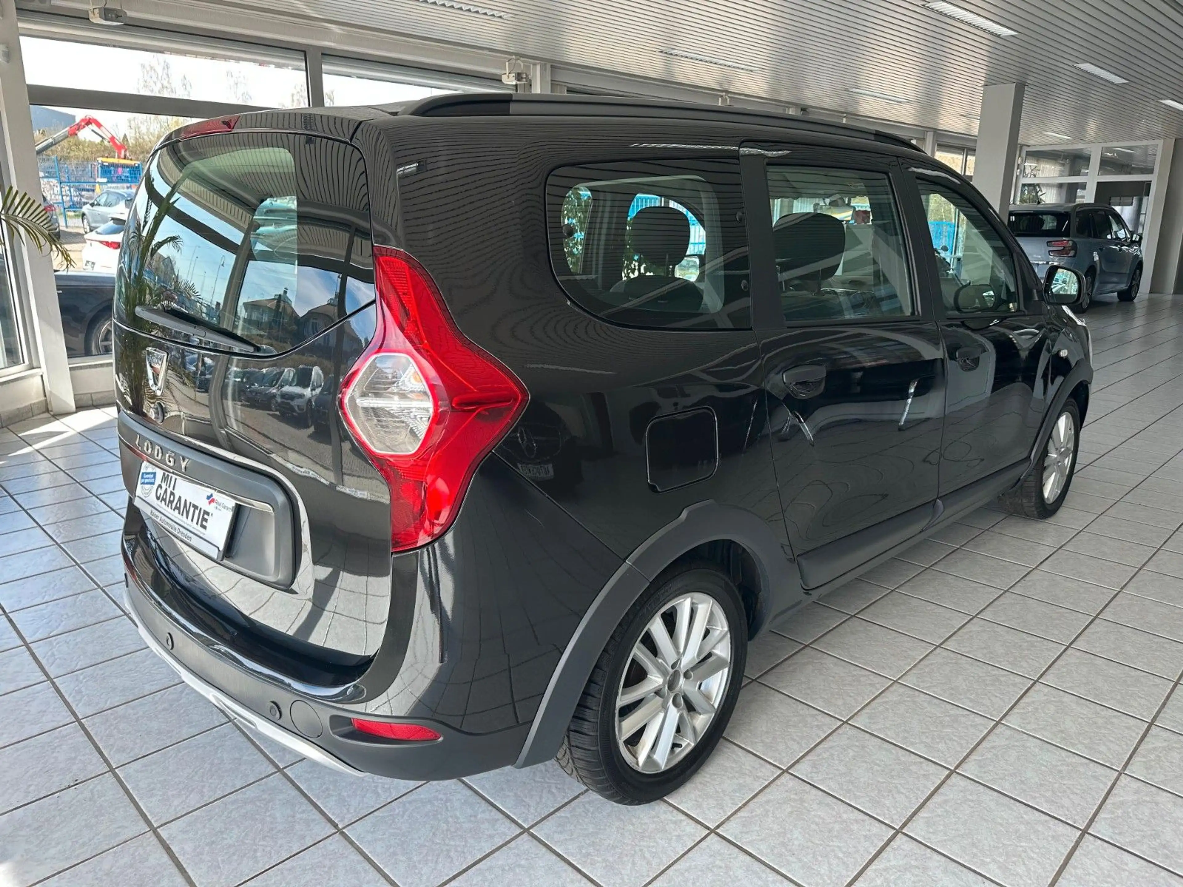 Dacia Lodgy Stepway Selection*Kamera*PDC*7-Sitzer* — photo 5