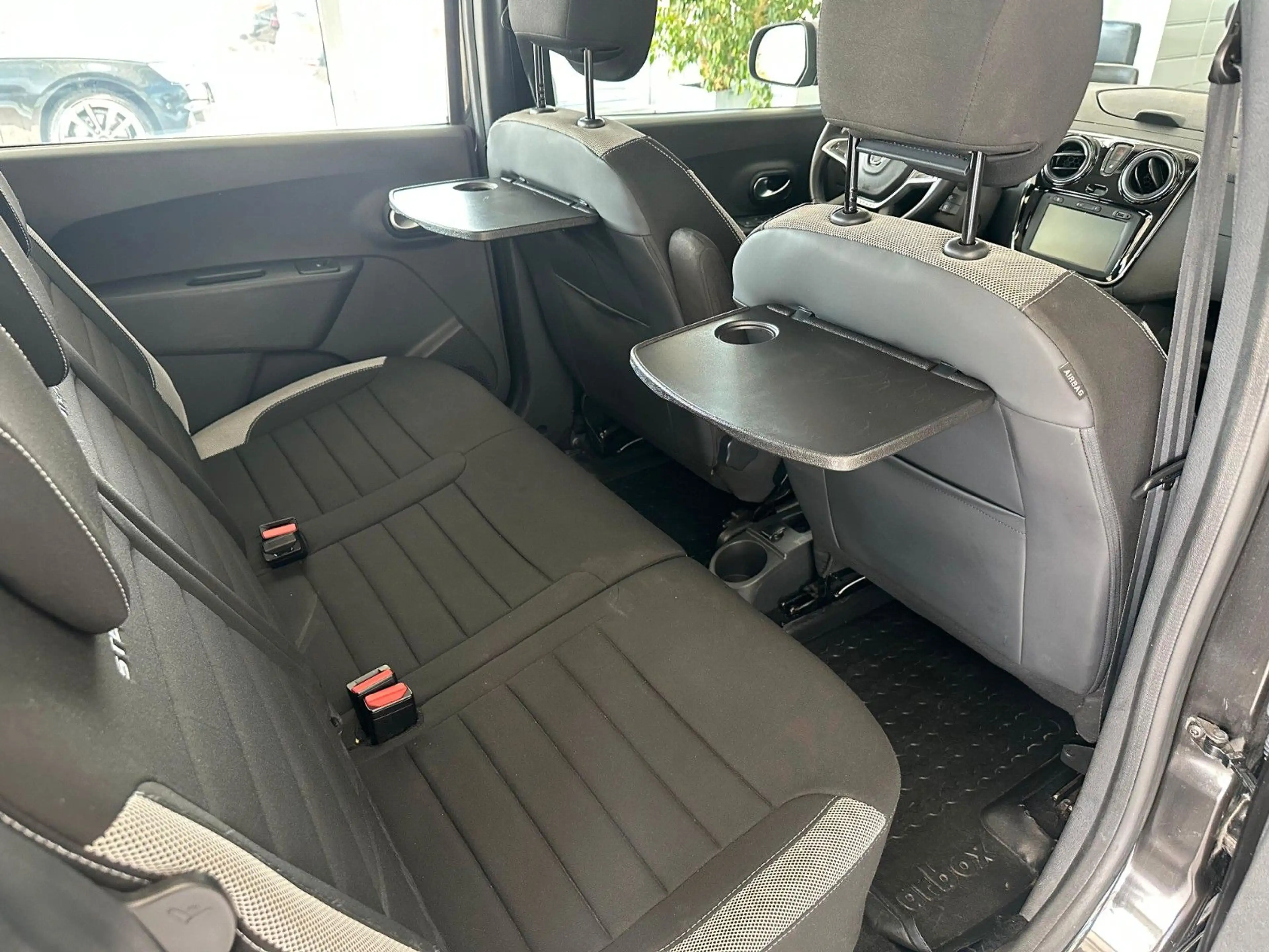 Dacia Lodgy Stepway Selection*Kamera*PDC*7-Sitzer* — photo 13