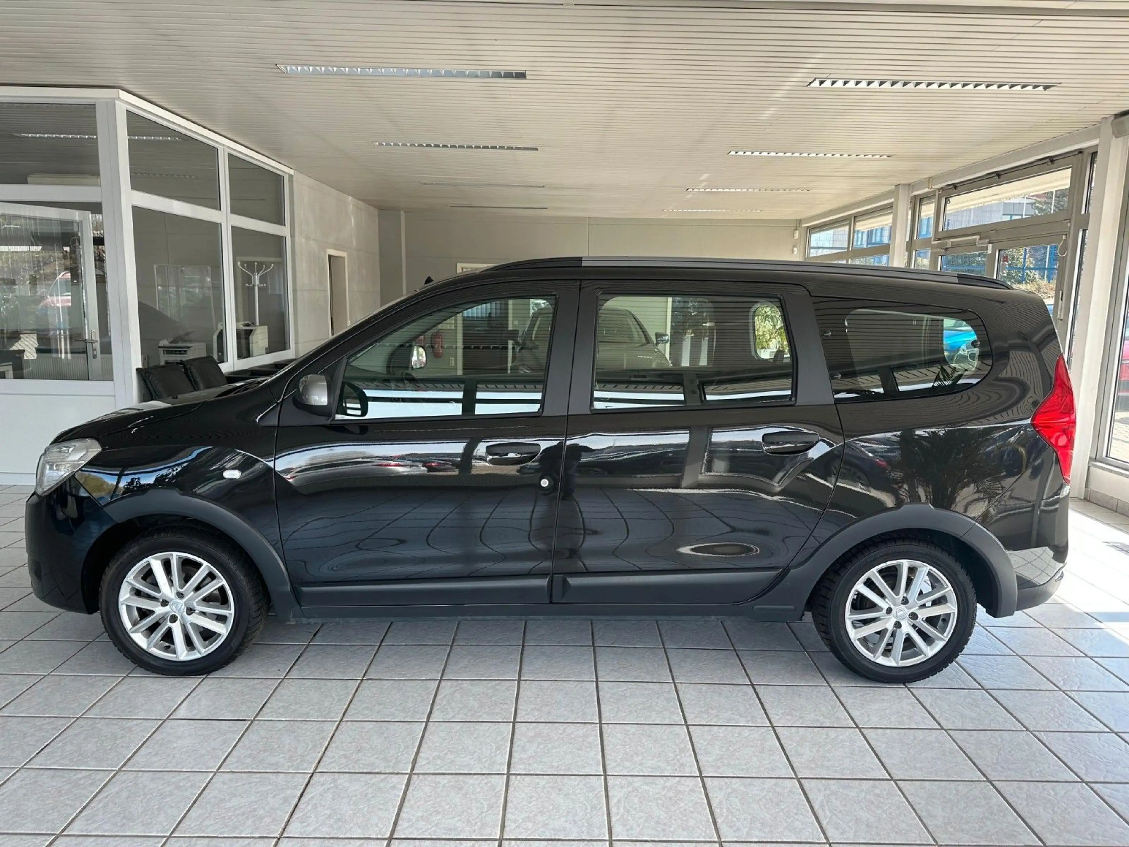 Dacia Lodgy Stepway Selection*Kamera*PDC*7-Sitzer* — photo 8