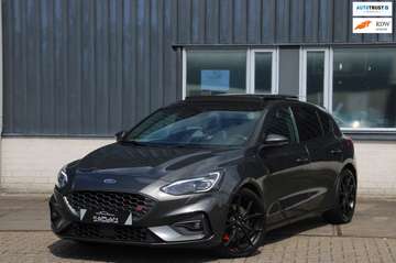 2.3 ST-3 Performance BTW Pano Recaro Leder Launch