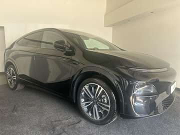 RWD Long Range 80.8 kWh facelift Trekhaak, nappale