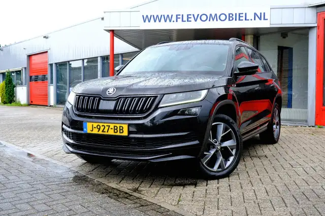 Skoda Kodiaq 1.5 TSI 150pk Sportline Business Leder-Alcantara|1