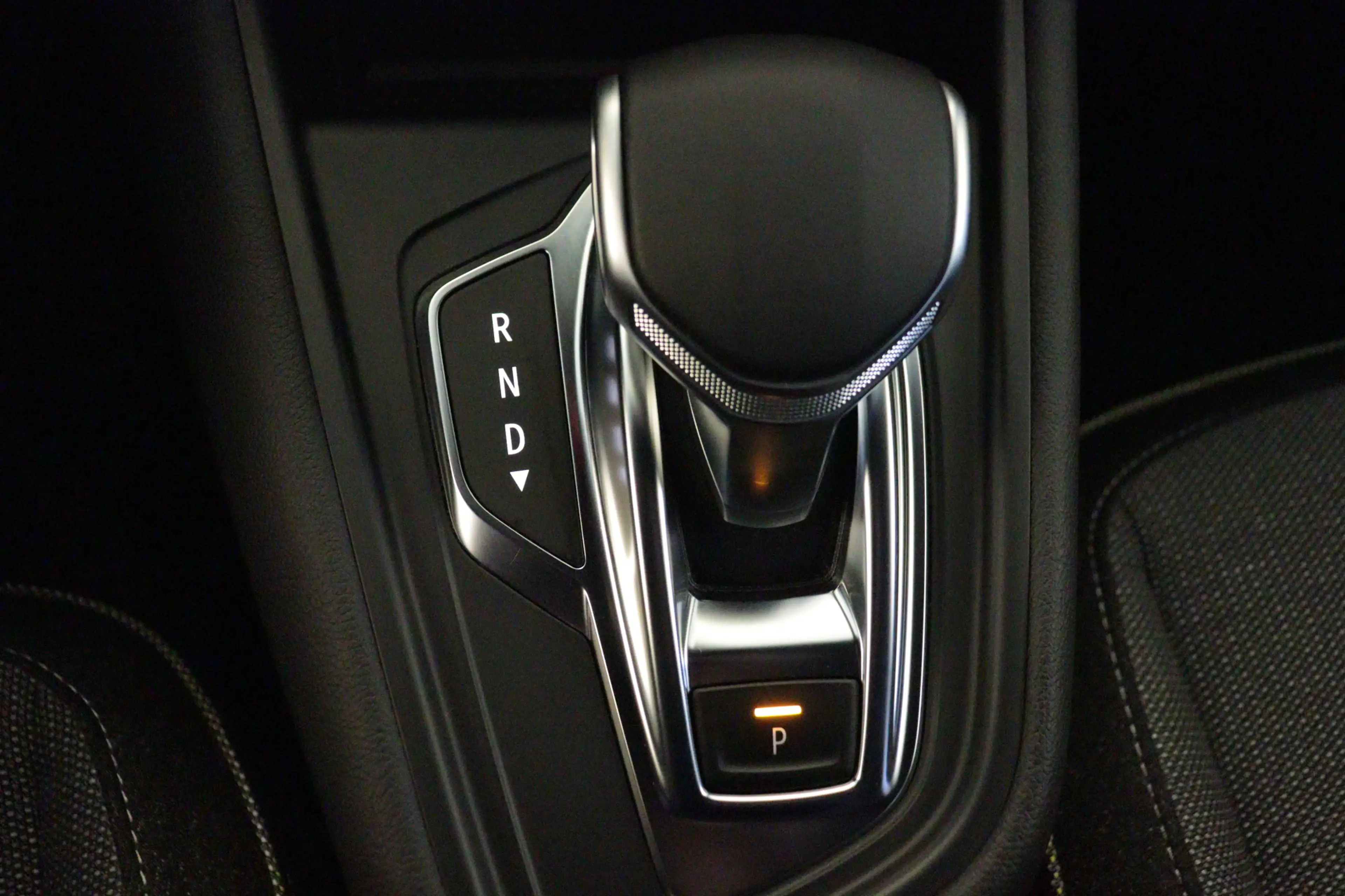 Renault Captur 1.3 Mild Hybrid 160 Techno Automaat | NAVI / APPCO — photo 11