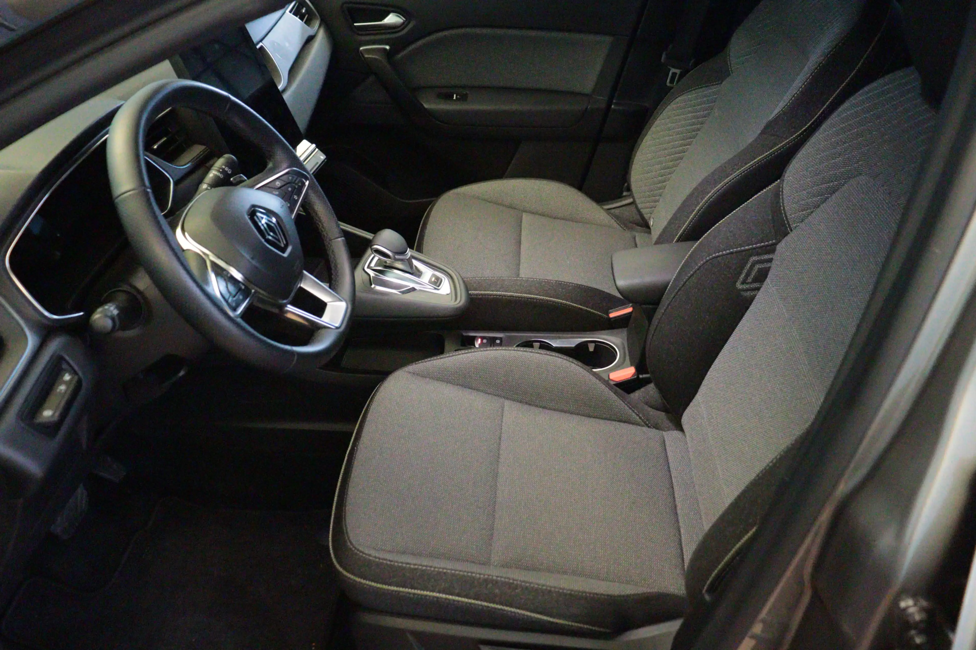 Renault Captur 1.3 Mild Hybrid 160 Techno Automaat | NAVI / APPCO — photo 5