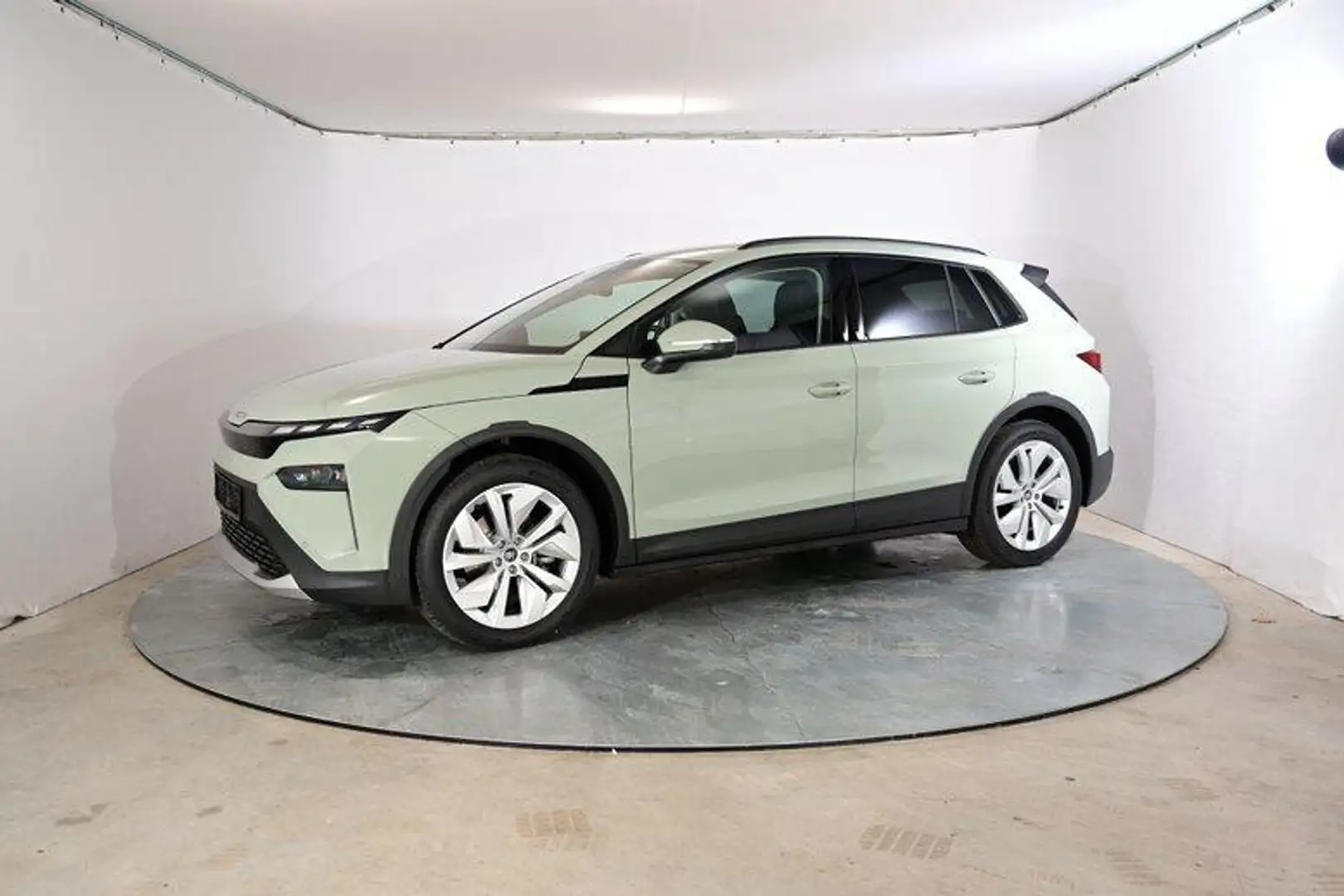 Skoda Elroq 50 Tour 55 kWh Batterie Elektromotor 1-Gang-Aut... Grün - 2