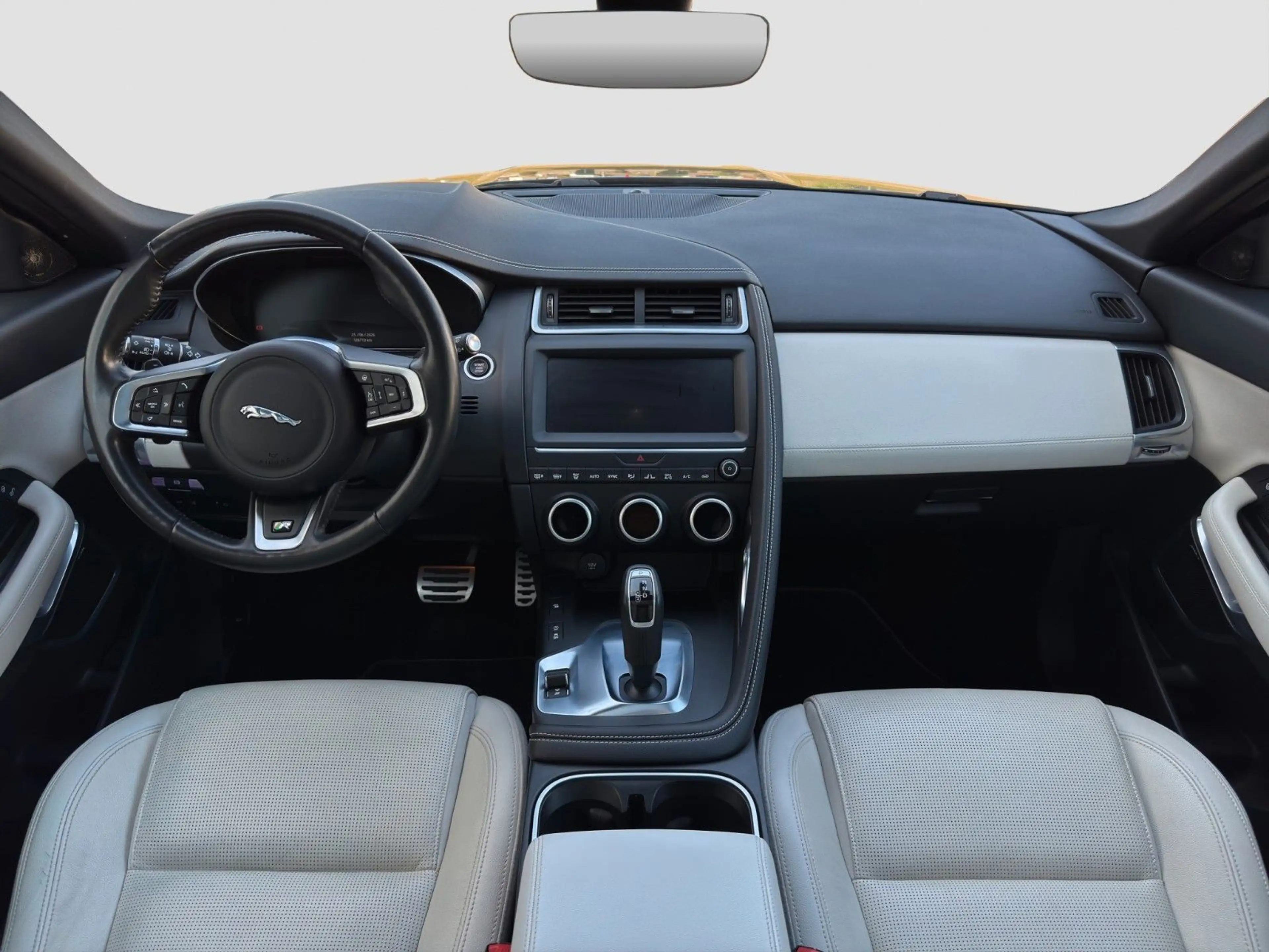 Jaguar E-Pace D180 AWD Aut. R-Dynamic S Black Pack PANO — photo 8